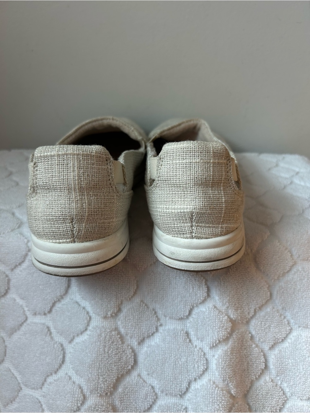 Clarks Women's Breeze Step II Cream Sparkle Size 9.5 Lightweight Slip-On - Picture 6 of 12